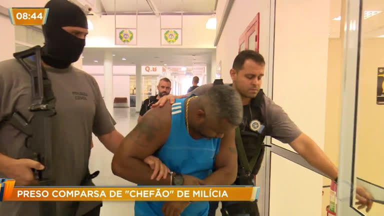 Policia Prende Principal Comparsa De Miliciano Ecko Rj Rio De Janeiro R7 Rj No Ar