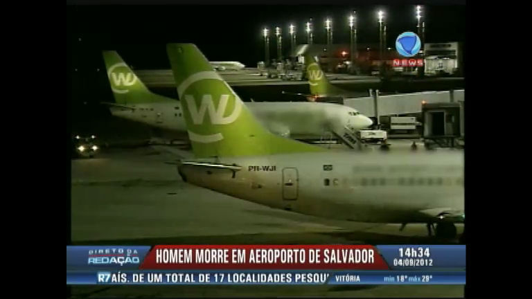 Vídeo: Homem morre no aeroporto de Salvador após passar mal em voo