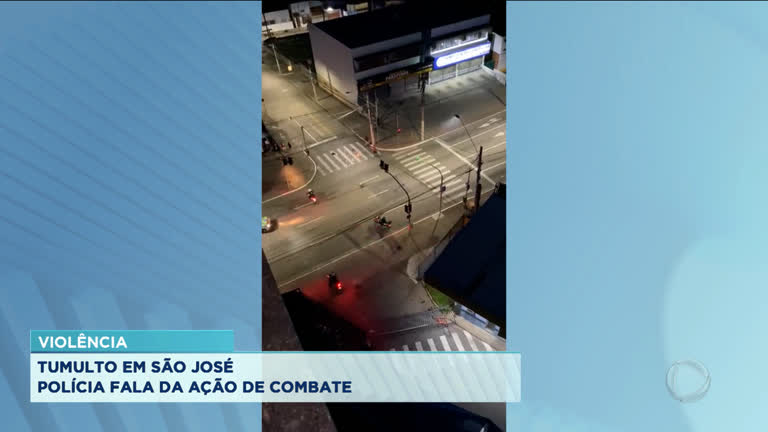 Vídeo: Flagrante: tumulto durante manifesto em São José