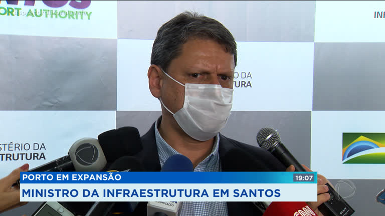 Vídeo: Ministro da Infraestrutura visita acesso Porto de Santos