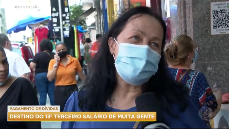 Vídeo: Brasileiros planejam pagar dívidas com dinheiro do 13º salário