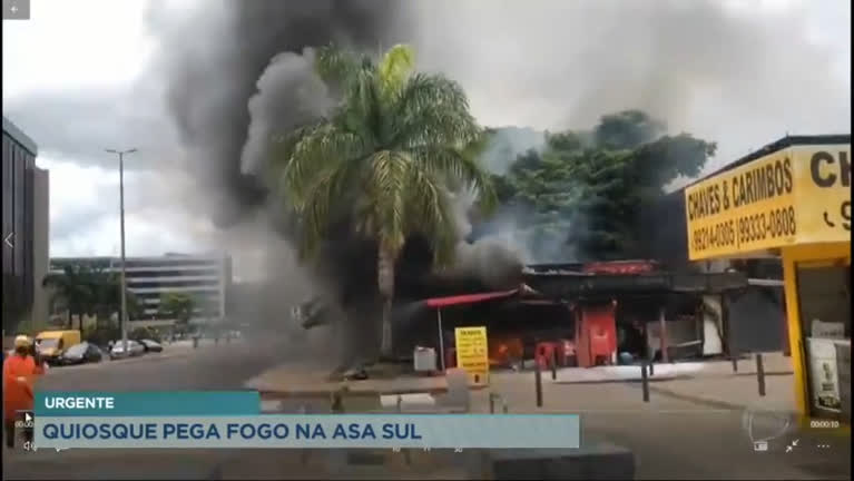 Vídeo: Quiosque pega fogo na Asa Sul