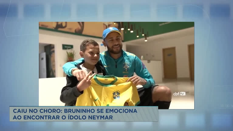 Vídeo: A Hora da Venenosa: fã se emociona ao encontrar Neymar