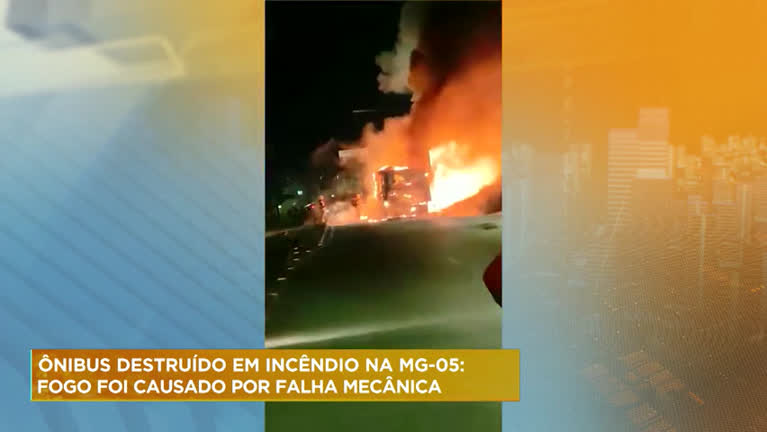 Vídeo: Ônibus fica destruído após incêndio na rodovia MG-05, em BH