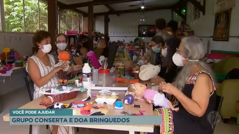 Vídeo: Projeto recupera brinquedos usados para serem doados no Natal