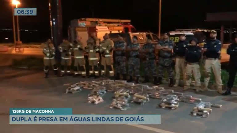 Vídeo: Polícia prende dupla com 126 kg de maconha em Águas Lindas de Goiás