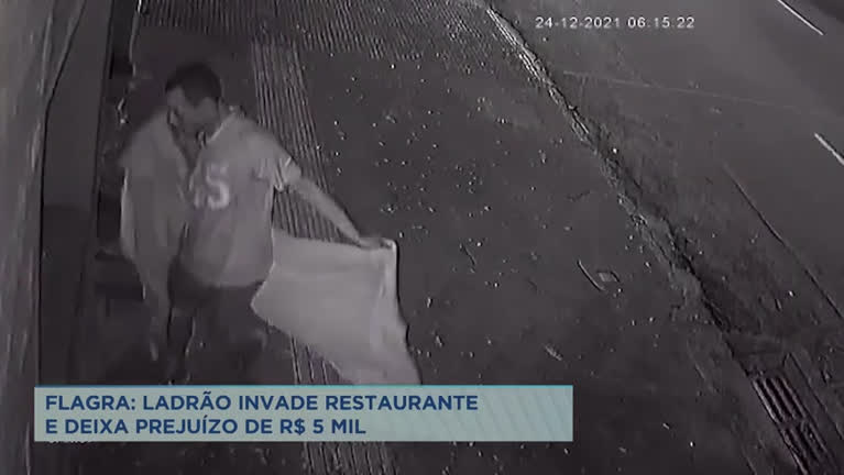 Vídeo: Suspeito invade restaurante e deixa prejuízo de R$ 5 mil em BH