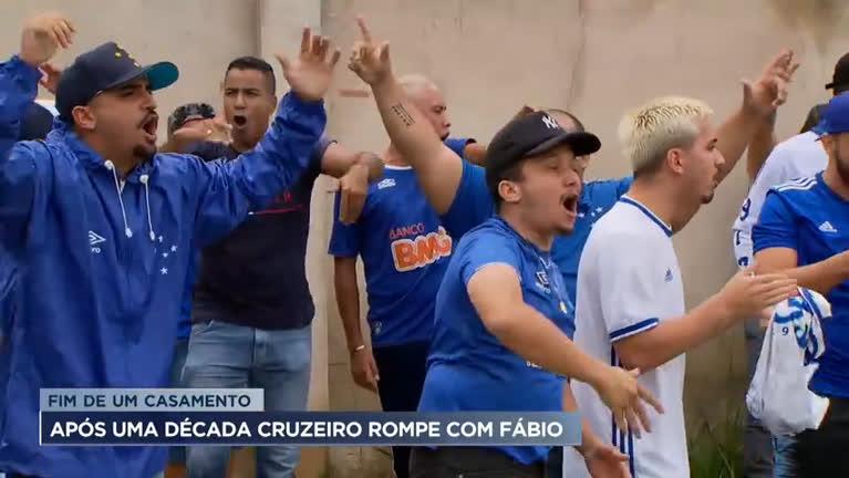 Vídeo: BH tem protesto contra a saída do goleiro Fábio do Cruzeiro