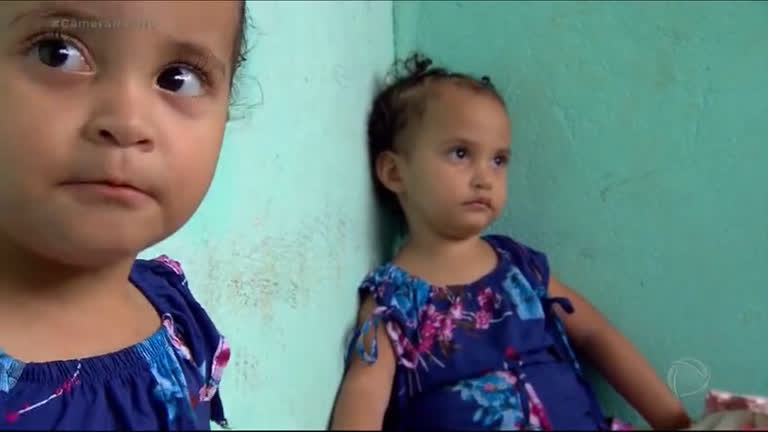 Vídeo: Câmera Record reencontra as gêmeas Laura e Laís, separadas em cirurgia