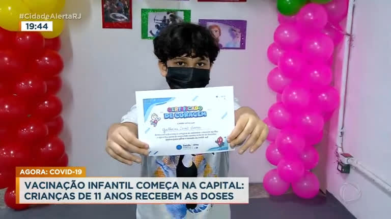 Vídeo: Vacinação infantil contra Covid-19 começa no Rio