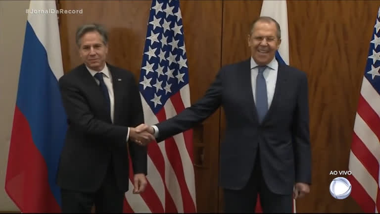 Vídeo: Chefes das diplomacias da Rússia e dos EUA se reúnem para debater questão da Ucrânia