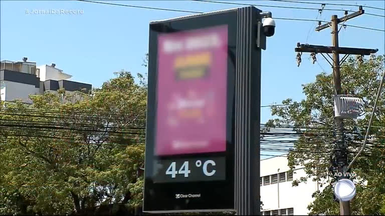 Vídeo: Termômetros ultrapassam 40 ºC e onda de calor segue firme na região Sul do país