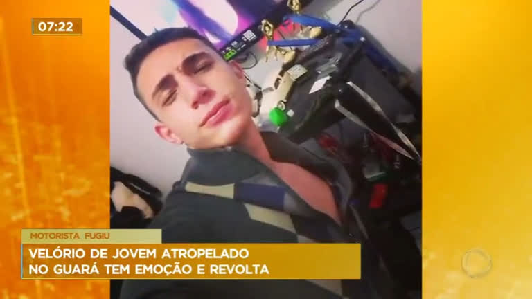 Vídeo: Velório de jovem atropelado no Guará (DF) é marcado por emoção e revolta