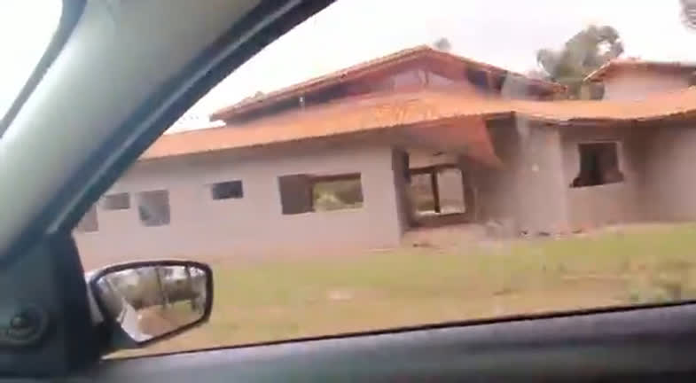 Vídeo: Imagens mostram condomínio em Nova Lima (MG) abandonado