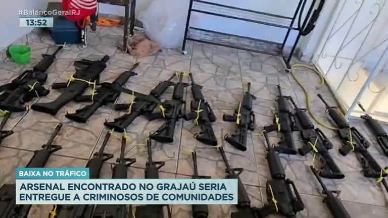 Vídeo: Polícia Civil e MP-RJ apreendem 26 fuzis no Grajaú
