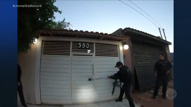 Vídeo: Polícia prende integrantes de quadrilha que traficava armas e drogas na fronteira com o Paraguai